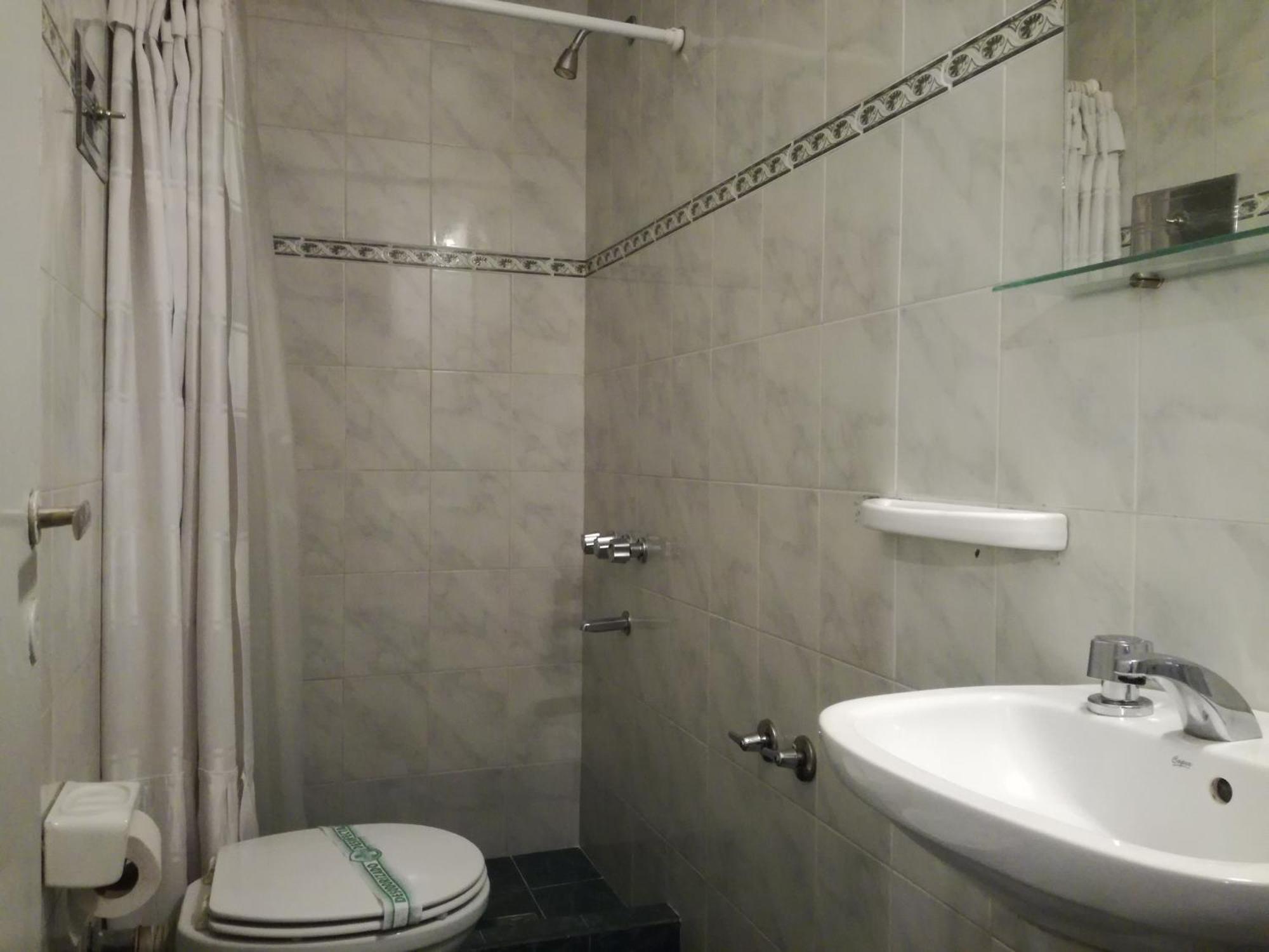 Hotel Crystal Neuquén Kültér fotó