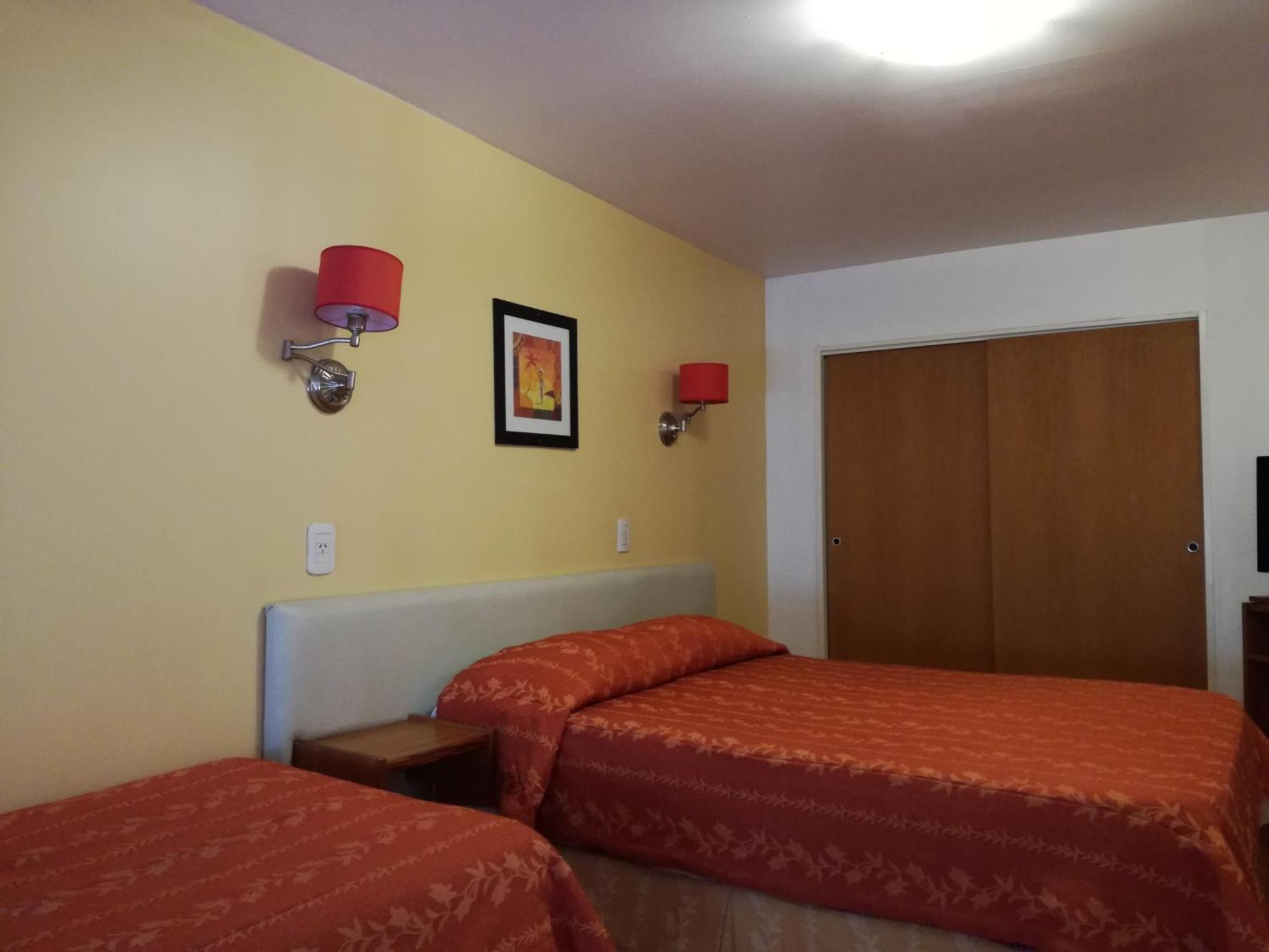 Hotel Crystal Neuquén Kültér fotó