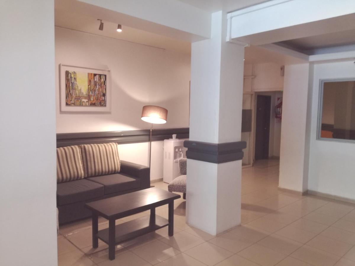 Hotel Crystal Neuquén Kültér fotó